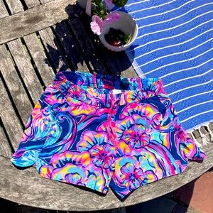 Lilly Pulitzer Runaround Shorts